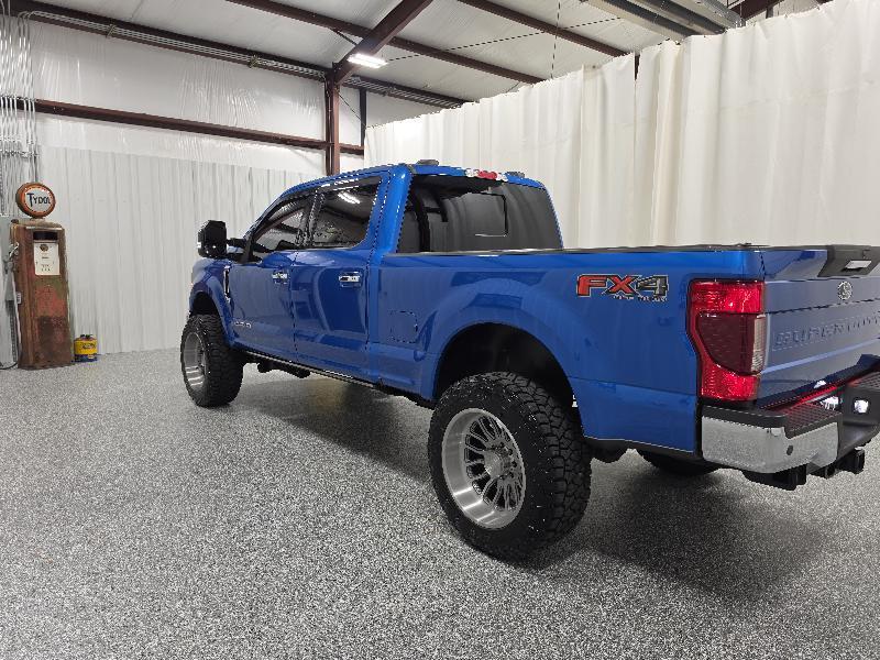 Ford F-250 HD Crew Cab 4dr 152.2" WB 4WD 2020