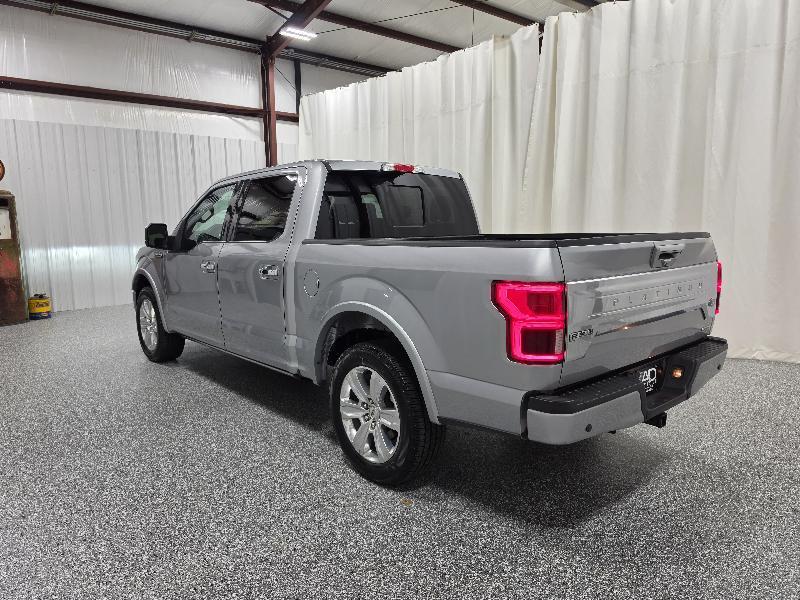 Ford F-150 2WD SuperCrew 145" Platinum 2020