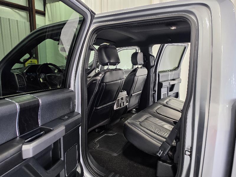 Ford F-150 2WD SuperCrew 145" Platinum 2020