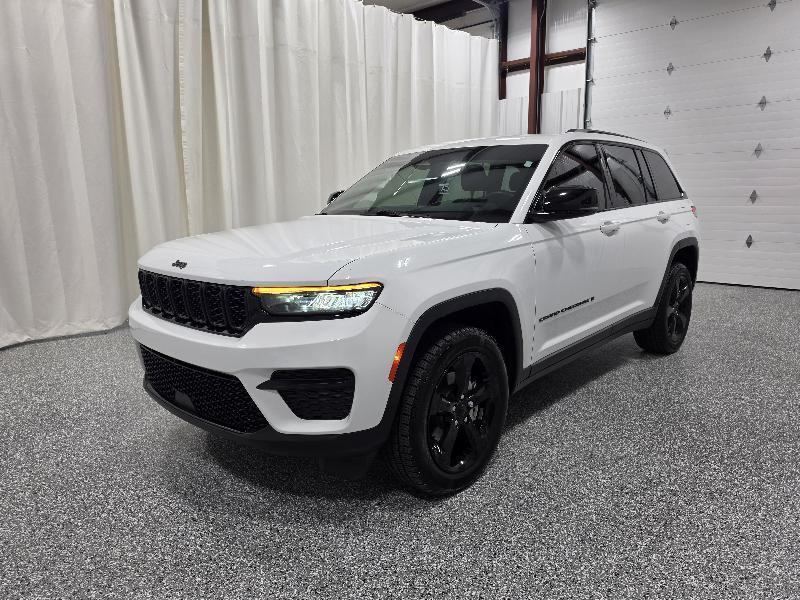 Jeep Grand Cherokee Altitude 4x2 2022