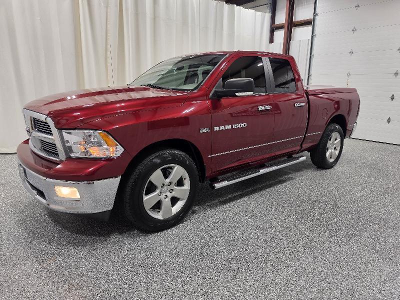 RAM 1500 2WD Quad Cab 140.5" Big Horn 2012