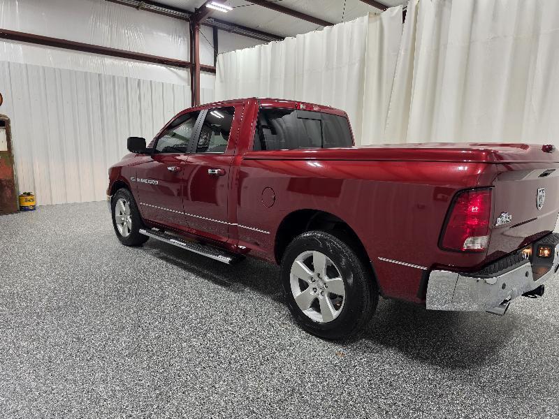 RAM 1500 2WD Quad Cab 140.5" Big Horn 2012