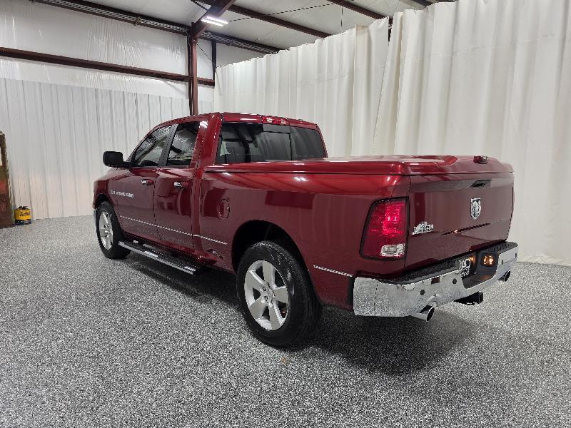 RAM 1500 2WD Quad Cab 140.5" Big Horn 2012