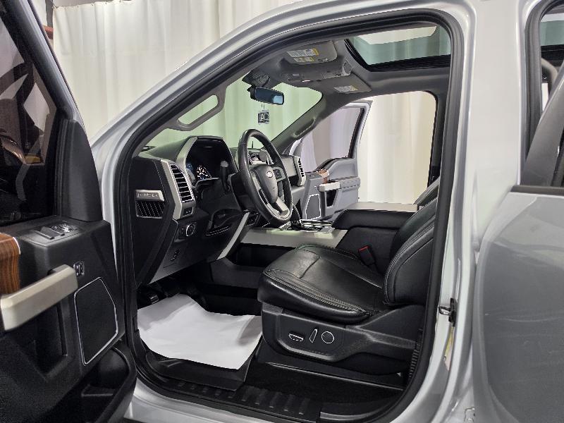 Ford F-150 4WD SuperCrew 139" Lariat 2016