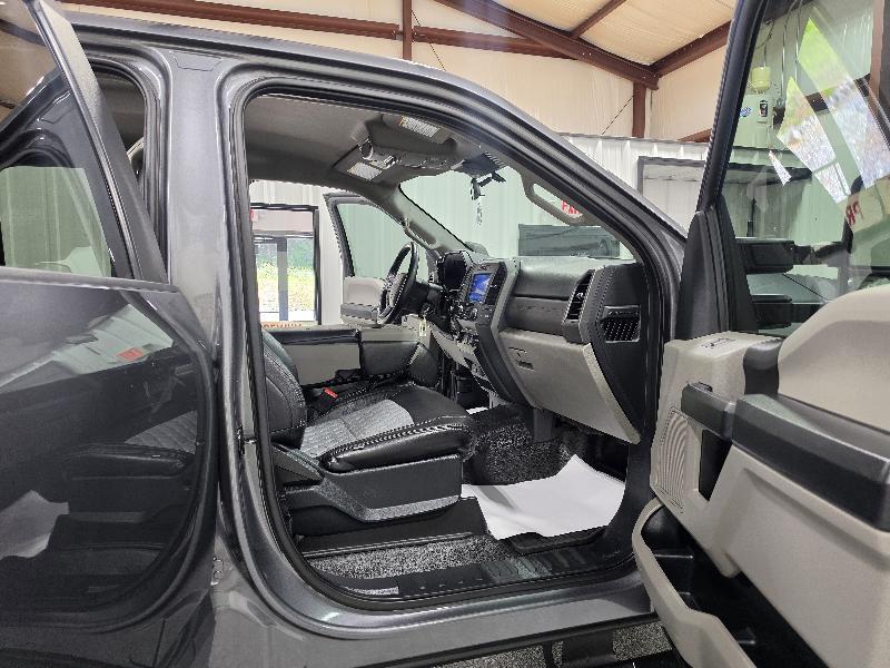 Ford Super Duty F-250 SRW 4WD Crew Cab 172" XL 2021
