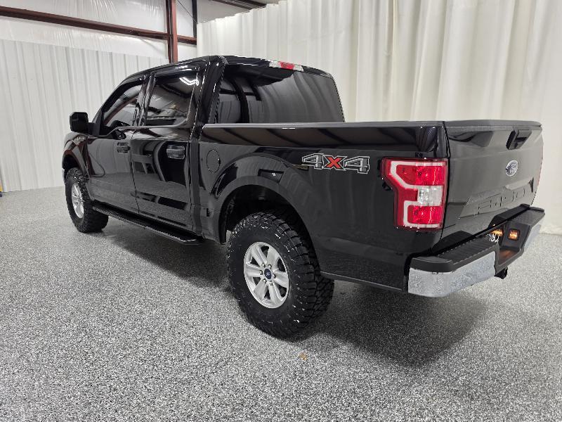 Ford F-150 4WD SuperCrew 145" XLT 2020