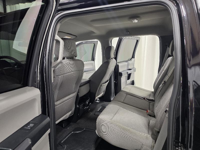 Ford F-150 4WD SuperCrew 145" XLT 2020