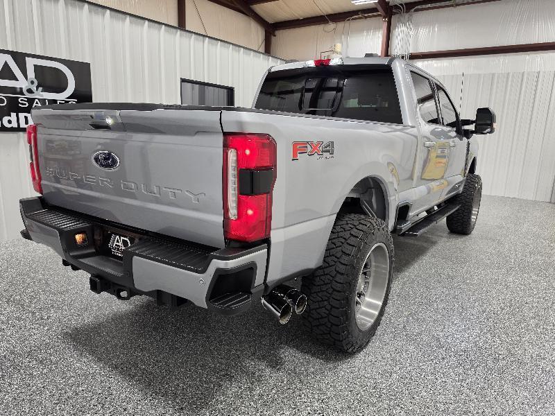 Ford Super Duty F-250 SRW XLT 4WD Crew Cab 6.75' Box 2023