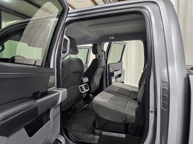 Ford Super Duty F-250 SRW XLT 4WD Crew Cab 6.75' Box 2023