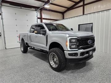 2023 Ford Super Duty F-250 SRW XLT 4WD Crew Cab 6.75' Box
