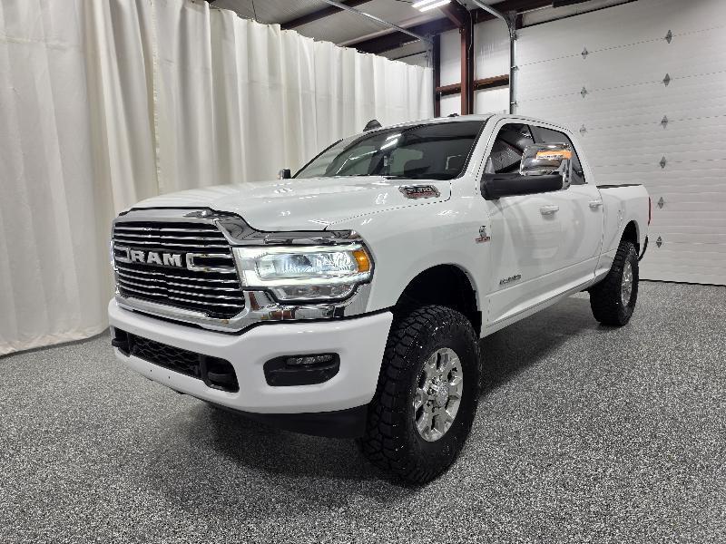 RAM 2500 Laramie 4x4 Crew Cab 6'4" Box 2024