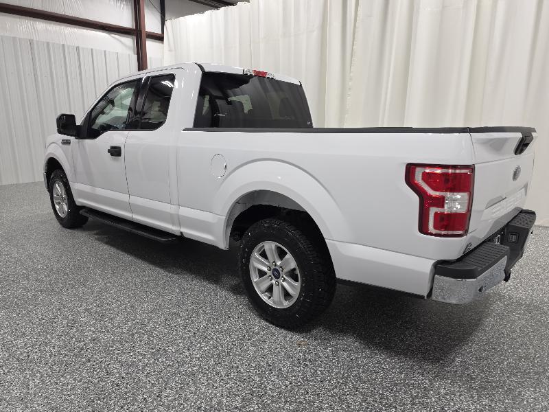Ford F-150 Lariat 2WD SuperCab 8' Box 2019