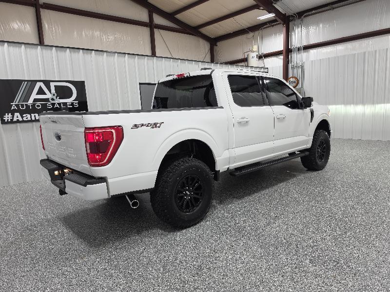 Ford F-150 4WD SuperCrew 145" XLT 2023