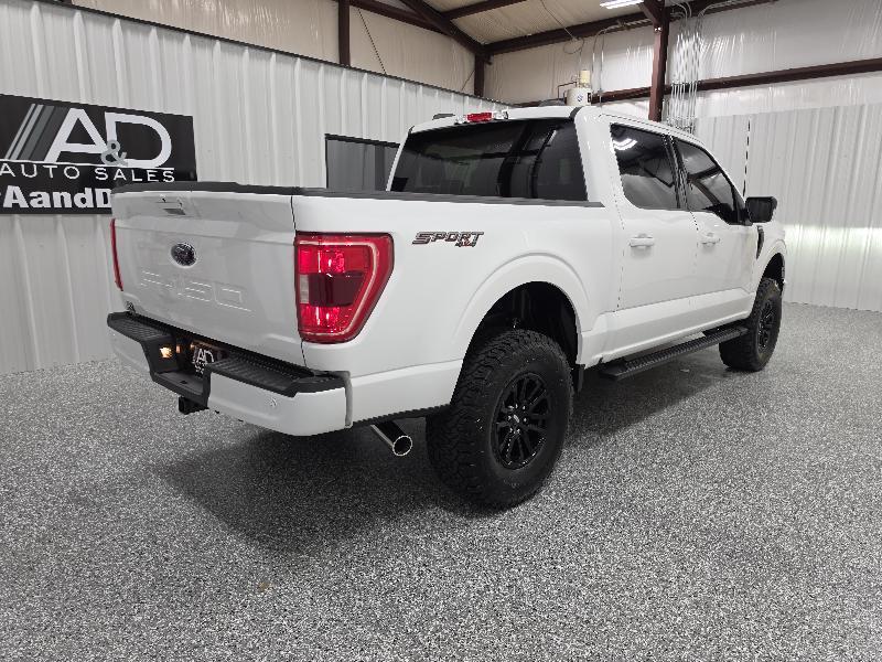 Ford F-150 4WD SuperCrew 145" XLT 2023