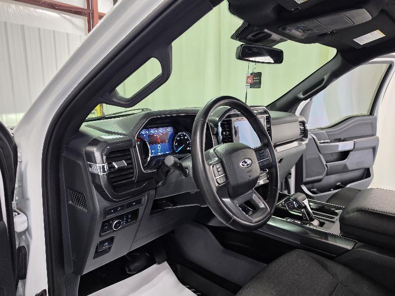 Ford F-150 4WD SuperCrew 145" XLT 2023