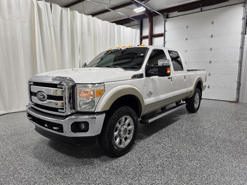 Ford Super Duty F-350 SRW Crew Cab 156" Lariat 4WD 2011