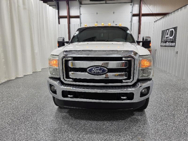 Ford Super Duty F-350 SRW Crew Cab 156" Lariat 4WD 2011