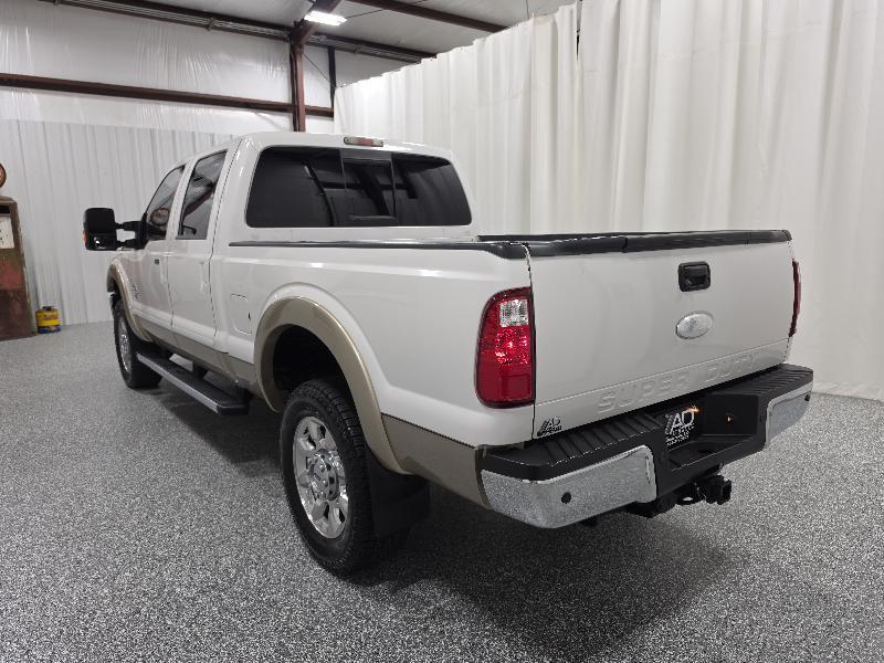 Ford Super Duty F-350 SRW Crew Cab 156" Lariat 4WD 2011