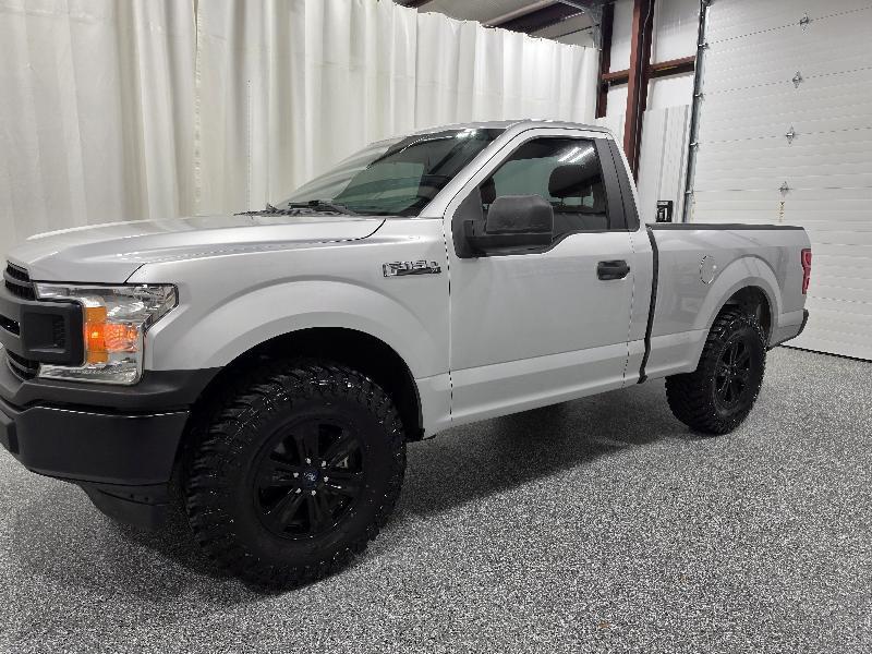 Ford F-150 2WD Reg Cab 122.5" XL 2018