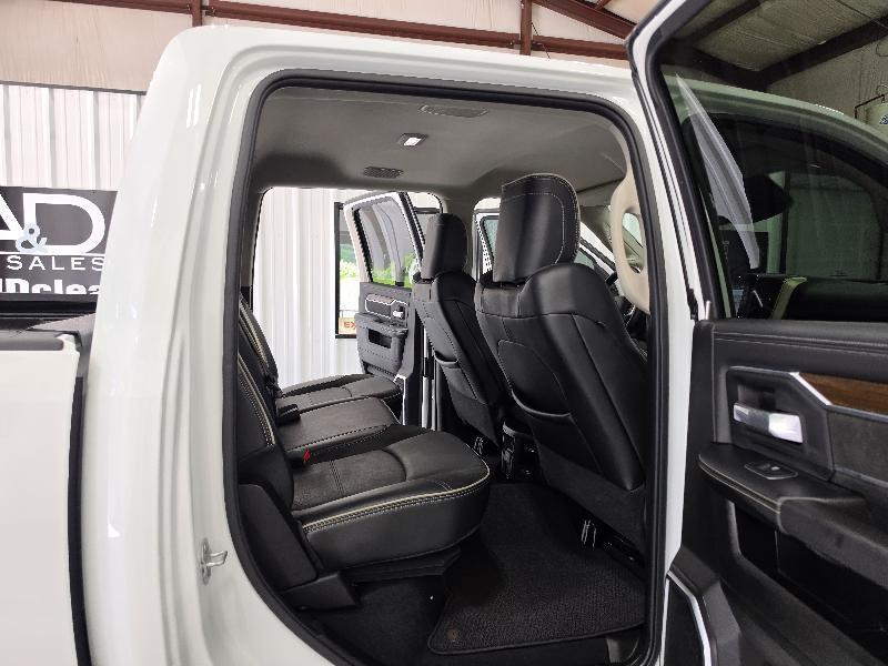 RAM 2500 Laramie 4x4 Crew Cab 6'4" Box 2024