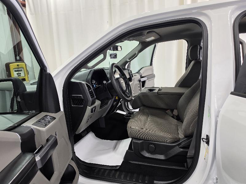 Ford F-150 2WD SuperCrew 145" XLT 2019