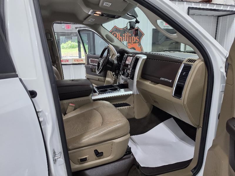 RAM 2500 4WD Crew Cab 149" Laramie 2012