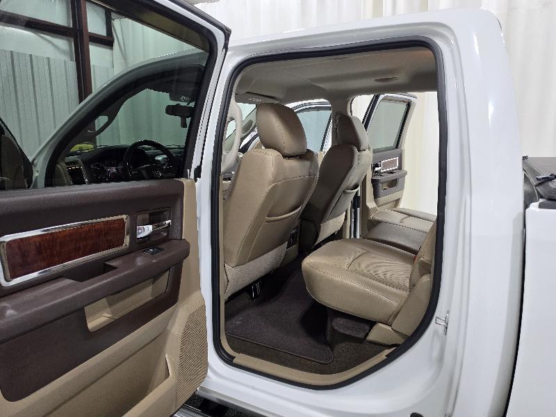 RAM 2500 4WD Crew Cab 149" Laramie 2012