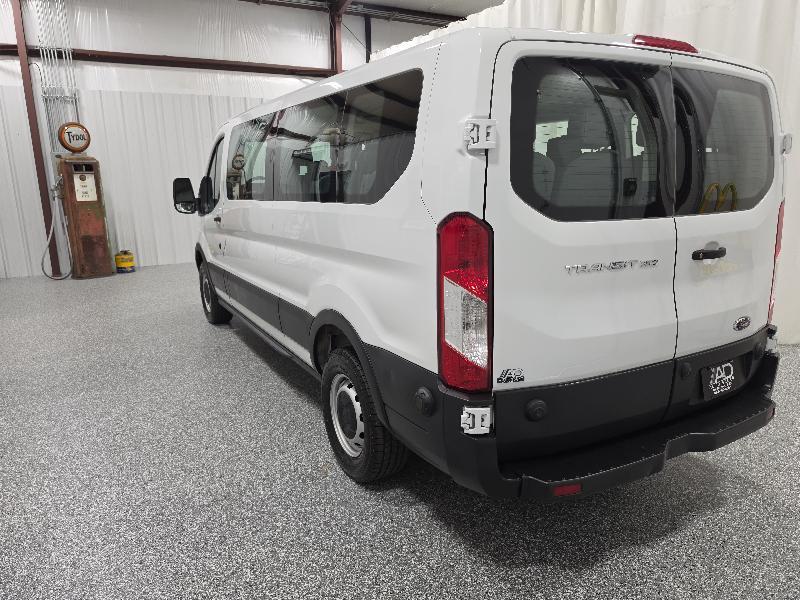 Ford Transit Passenger Wagon T-350 148" Low Roof XL RWD 2019