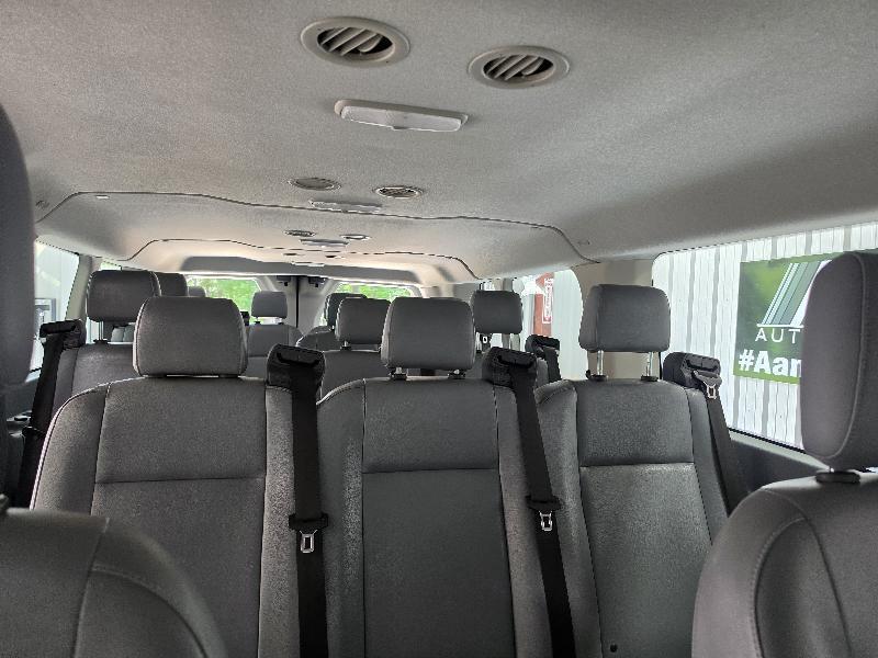 Ford Transit Passenger Wagon T-350 148" Low Roof XL RWD 2019