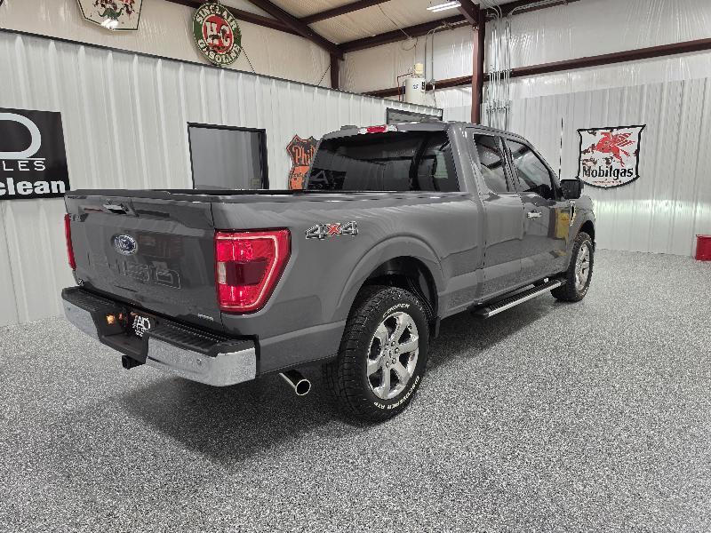 Ford F-150 4WD SuperCab 145" XLT 2022