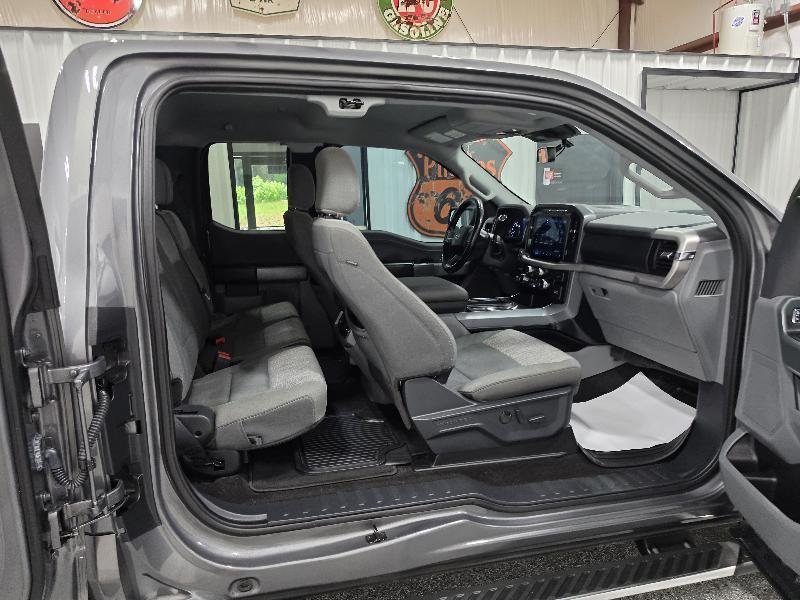 Ford F-150 4WD SuperCab 145" XLT 2022