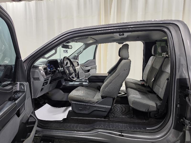 Ford F-150 4WD SuperCab 145" XLT 2022
