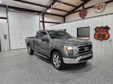 2022 Ford F-150 4WD SuperCab 145" XLT