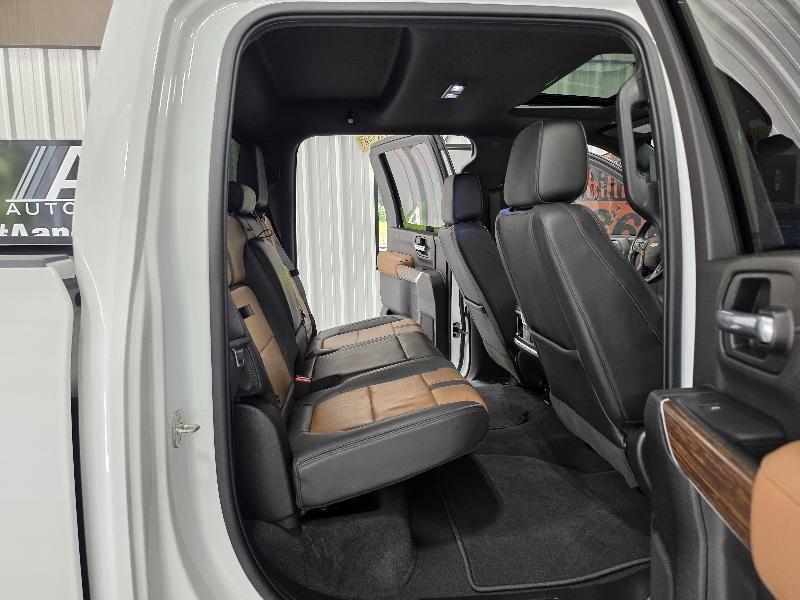 Chevrolet Silverado 2500HD 4WD Crew Cab 159" High Country 2021
