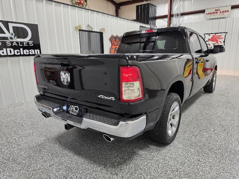 RAM 1500 Big Horn 4x4 Crew Cab 6'4" Box 2021