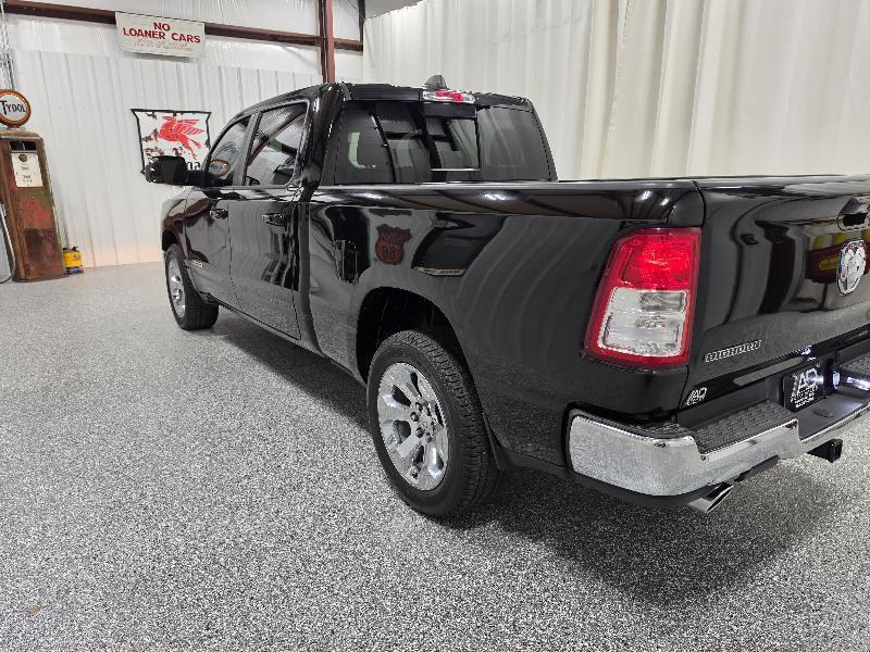 RAM 1500 Big Horn 4x4 Crew Cab 6'4" Box 2021