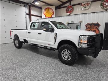 2024 Ford Super Duty F-350 SRW XL 4WD Crew Cab 8' Box
