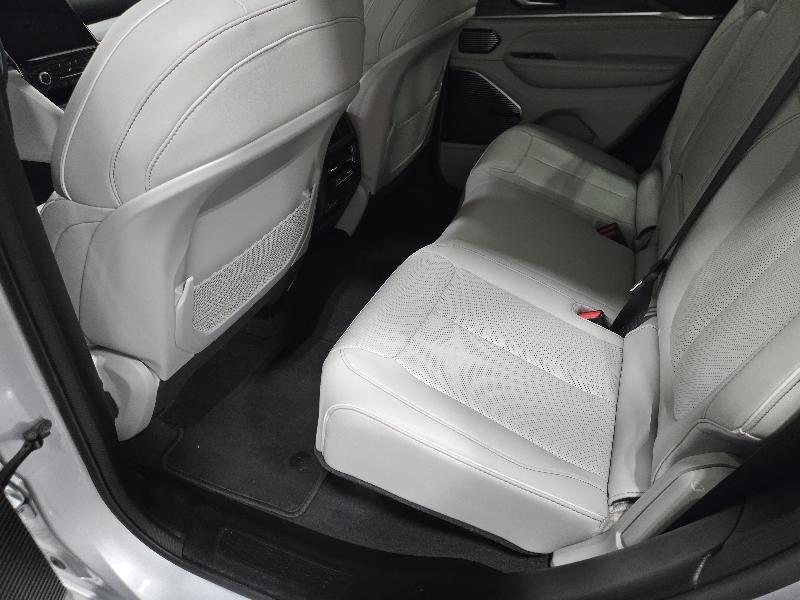 Jeep Grand Cherokee Overland 4x4 2023