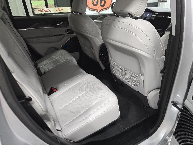 Jeep Grand Cherokee Overland 4x4 2023