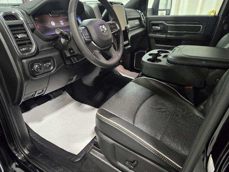 RAM 2500 Laramie 4x4 Crew Cab 6'4" Box 2026