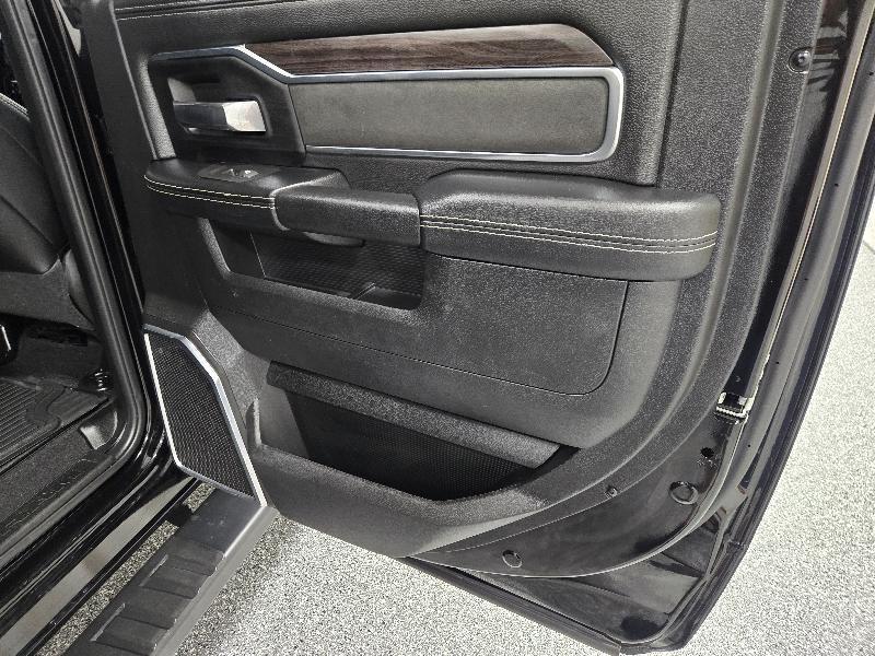 RAM 2500 Laramie 4x4 Crew Cab 6'4" Box 2026