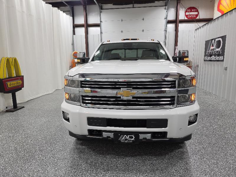 Chevrolet Silverado 3500HD Built After Aug 14 4WD Crew Cab 167.7" High Country 2015
