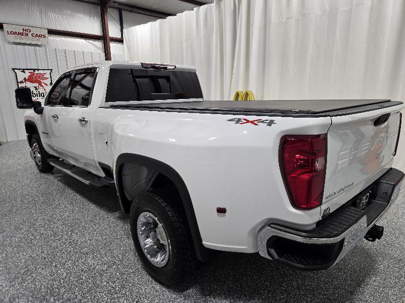 Chevrolet Silverado 3500HD 4WD Crew Cab 172" LTZ 2024