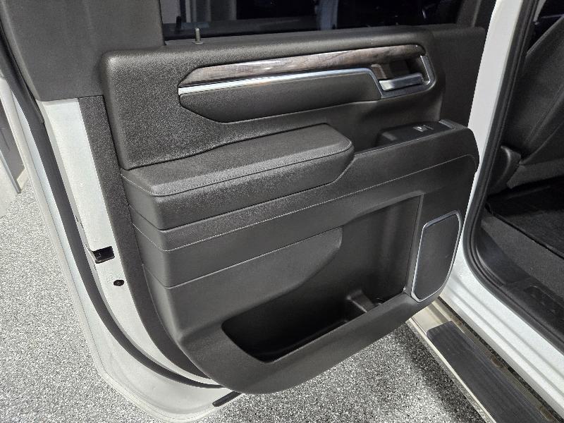 Chevrolet Silverado 3500HD 4WD Crew Cab 172" LTZ 2024