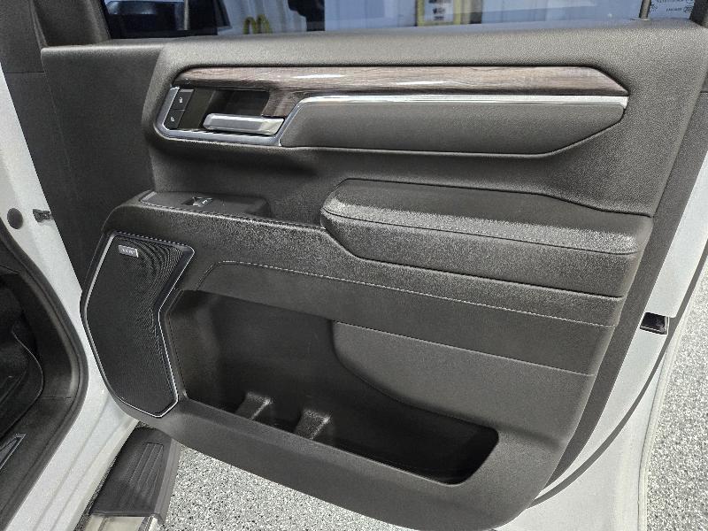 Chevrolet Silverado 3500HD 4WD Crew Cab 172" LTZ 2024