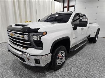 2024 Chevrolet Silverado 3500HD 4WD Crew Cab 172" LTZ
