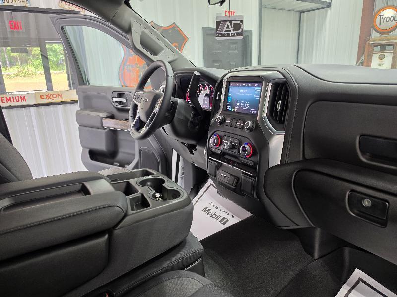 Chevrolet Silverado 1500 LTD 4WD Crew Cab 147" RST 2022