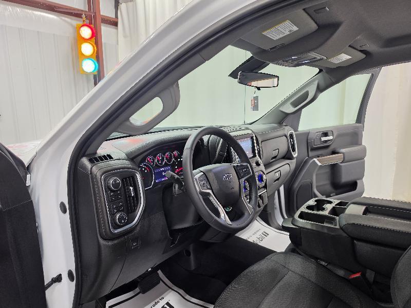 Chevrolet Silverado 1500 LTD 4WD Crew Cab 147" RST 2022