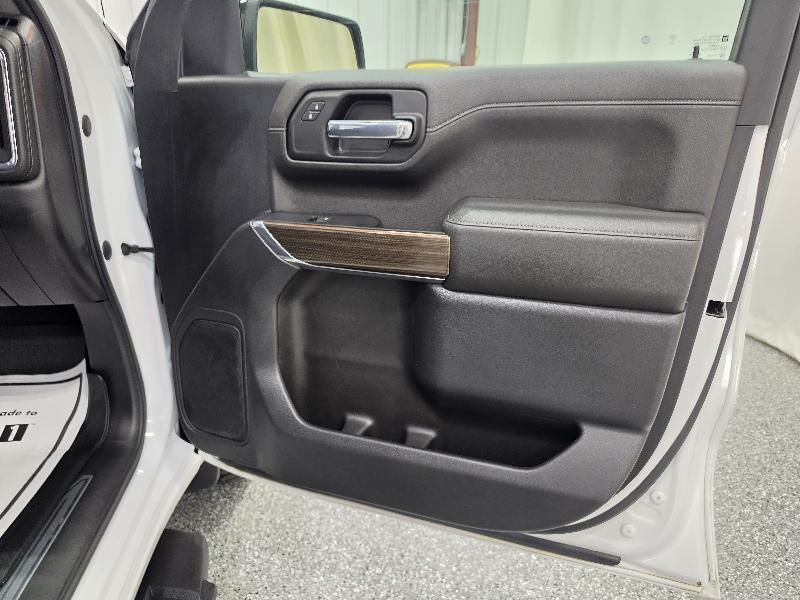 Chevrolet Silverado 1500 LTD 4WD Crew Cab 147" RST 2022