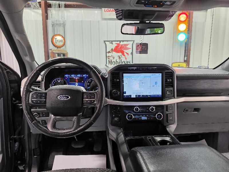 Ford F-150 4WD SuperCrew 139" XLT 2021